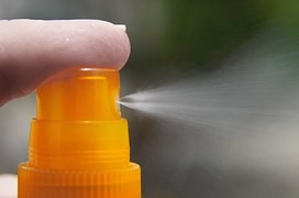 Summer Sunscreen and Bug Spray Tips